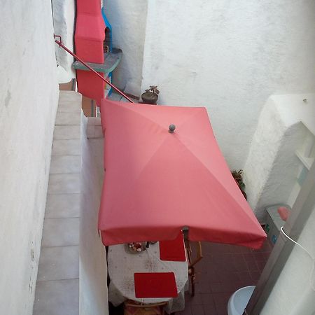 Al Mare, Al Sole, Si', Ma Nella Casa Del Minatore Буджерру Экстерьер фото
