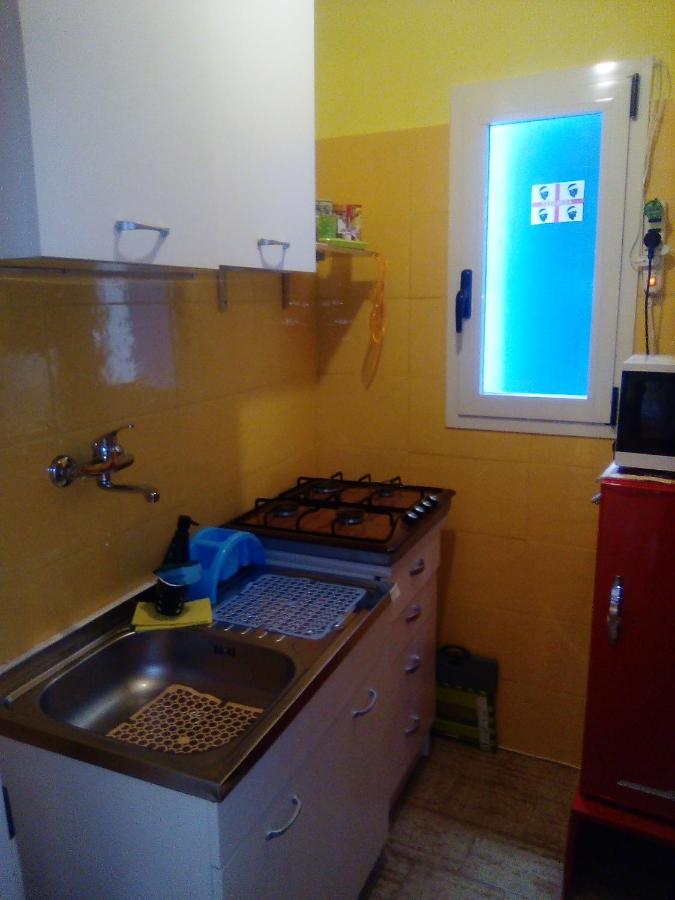 Al Mare, Al Sole, Si', Ma Nella Casa Del Minatore Буджерру Экстерьер фото